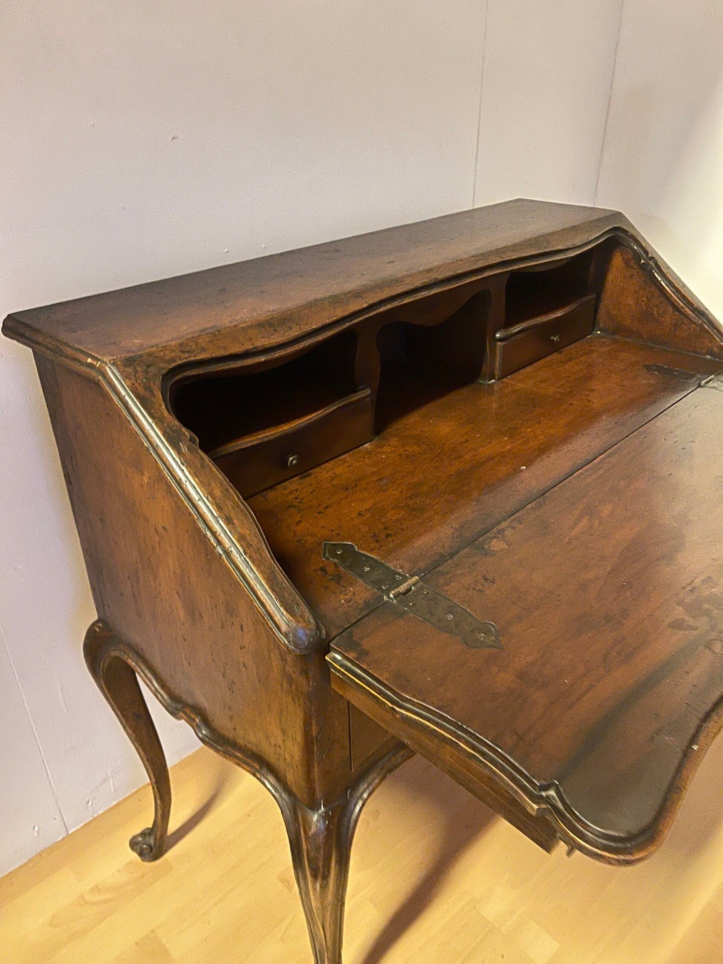 Secretaire/Scrittoio a ribalta