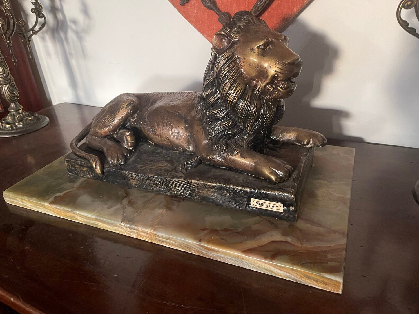 Scultura in ottone a forma di elefante