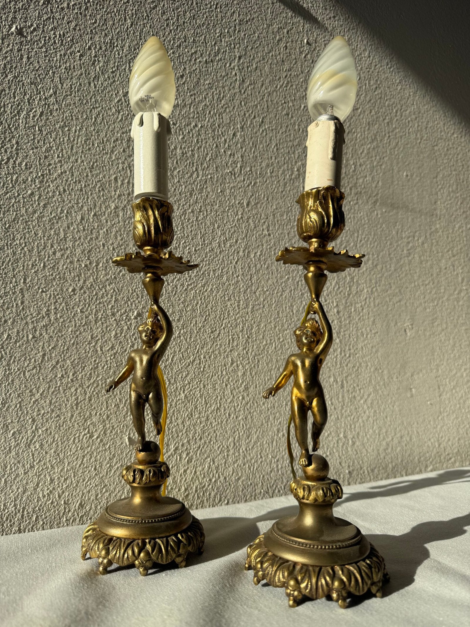 Coppia di lampade da tavolo