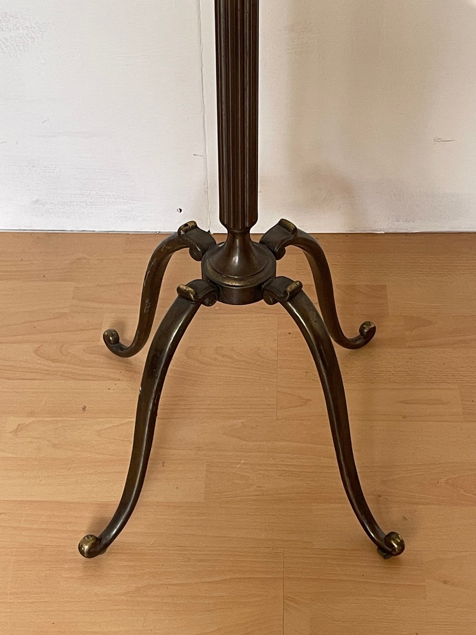 Appendiabiti italiano in Bronzo Forgiato con Dettagli Eleganti, anni '70