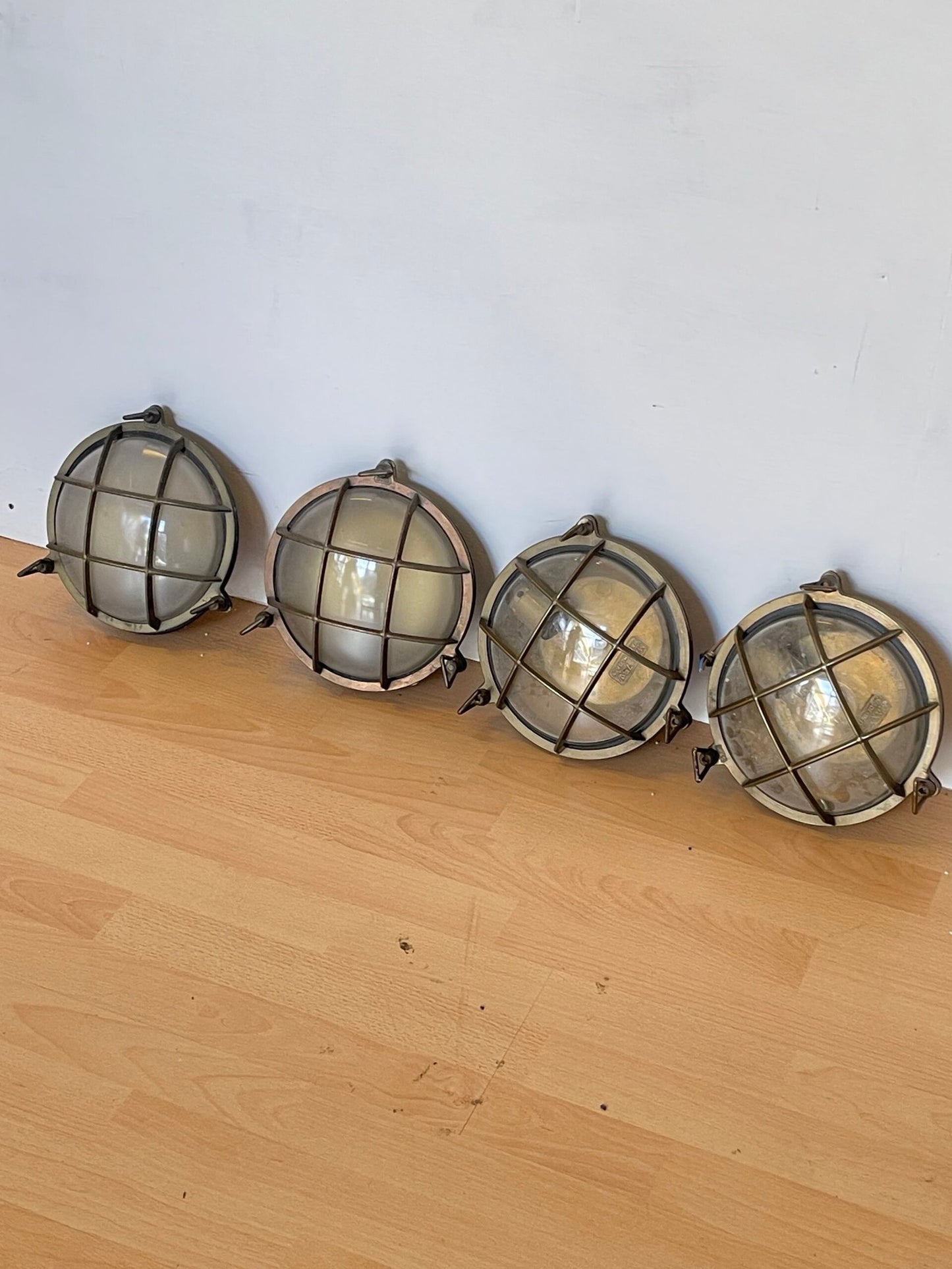 Set di 4 Lamp Industriali vintage con Gabbia