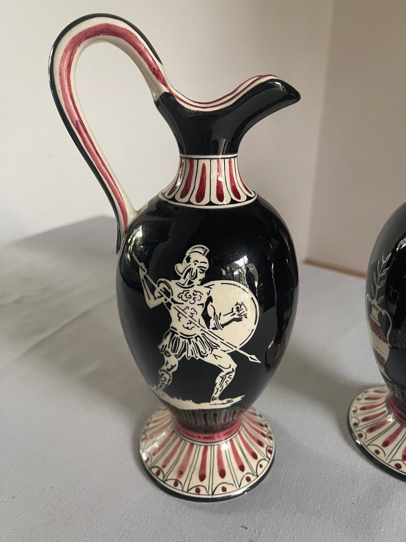 Coppia di Vasi "Black Basalt"