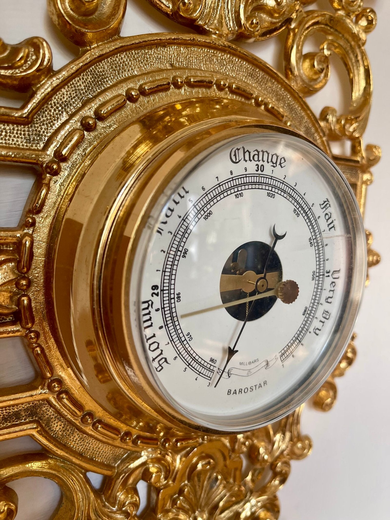 Stazione meteo decorativa con orologio