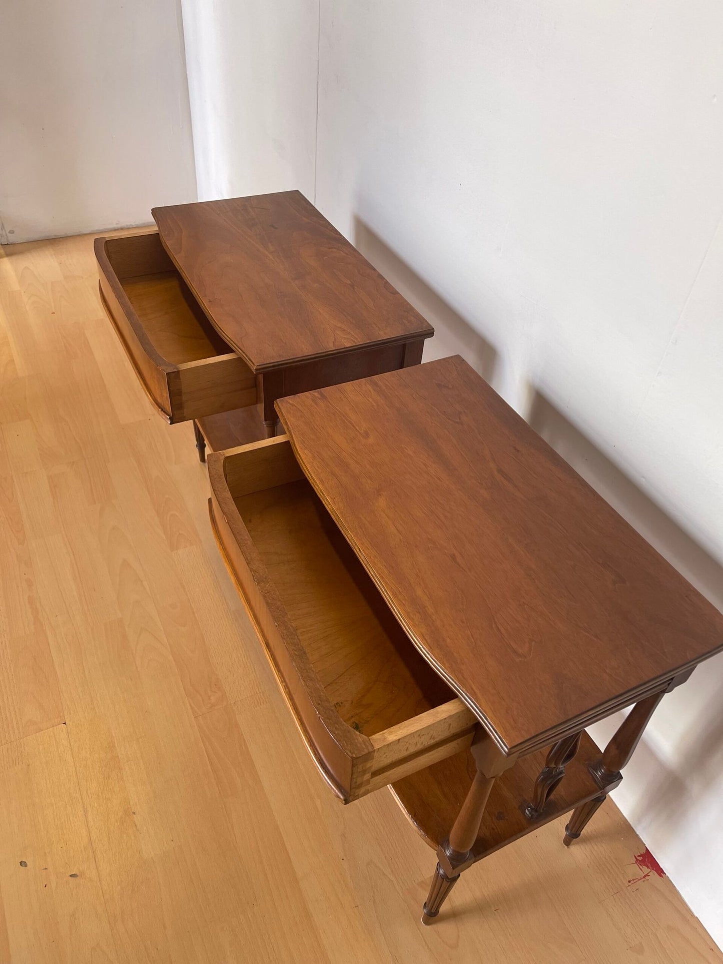 Coppia di comodini vintage stile italiano anni 90