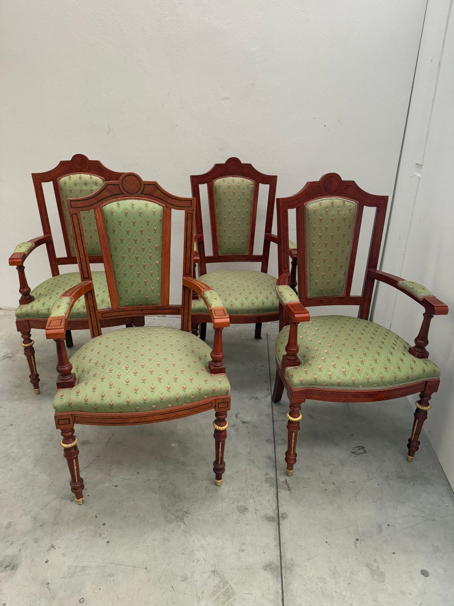 Poltroncine Neoclassiche