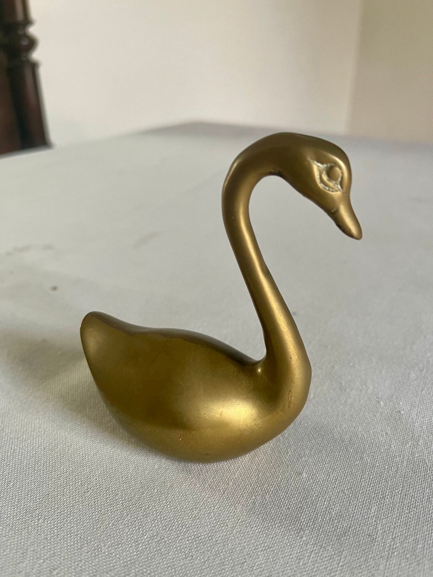 Cigno Decorativo in Ottone Massiccio