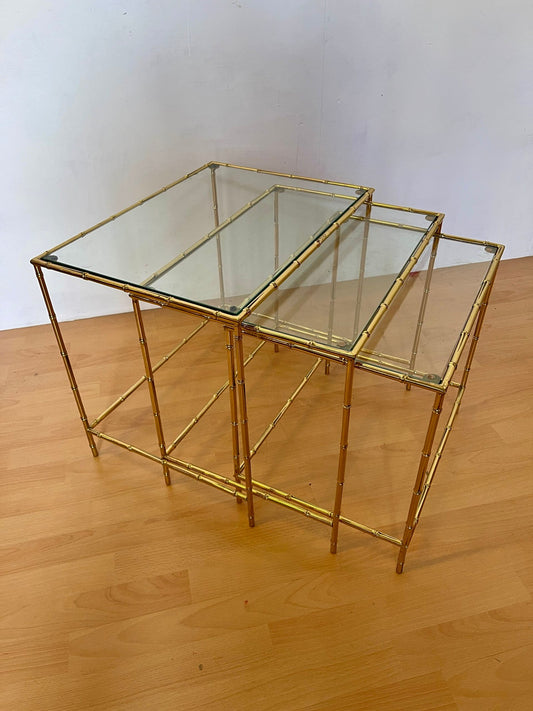 Set di tavolini vintage in ottone e vetro – stile Hollywood Regency