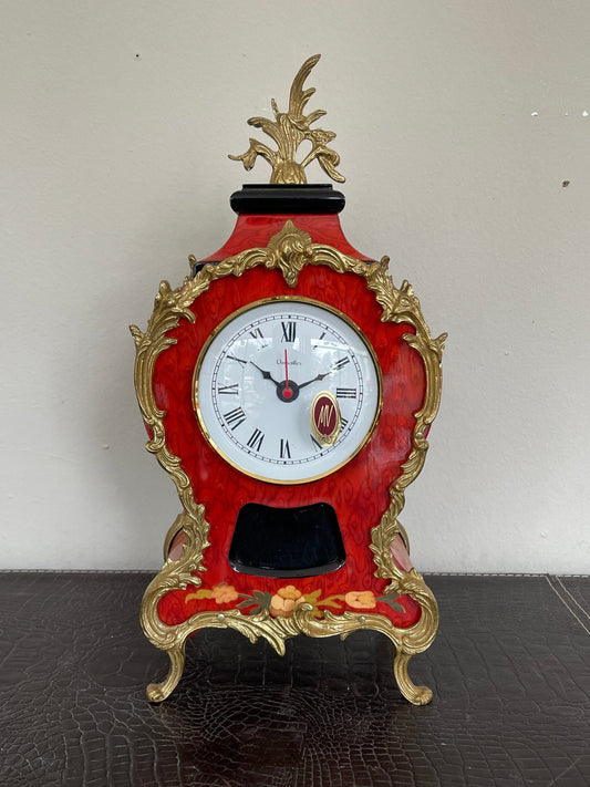 Orologio da tavolo con Pendolo e Decorazioni Dorate - Stile Classico e Raffinato