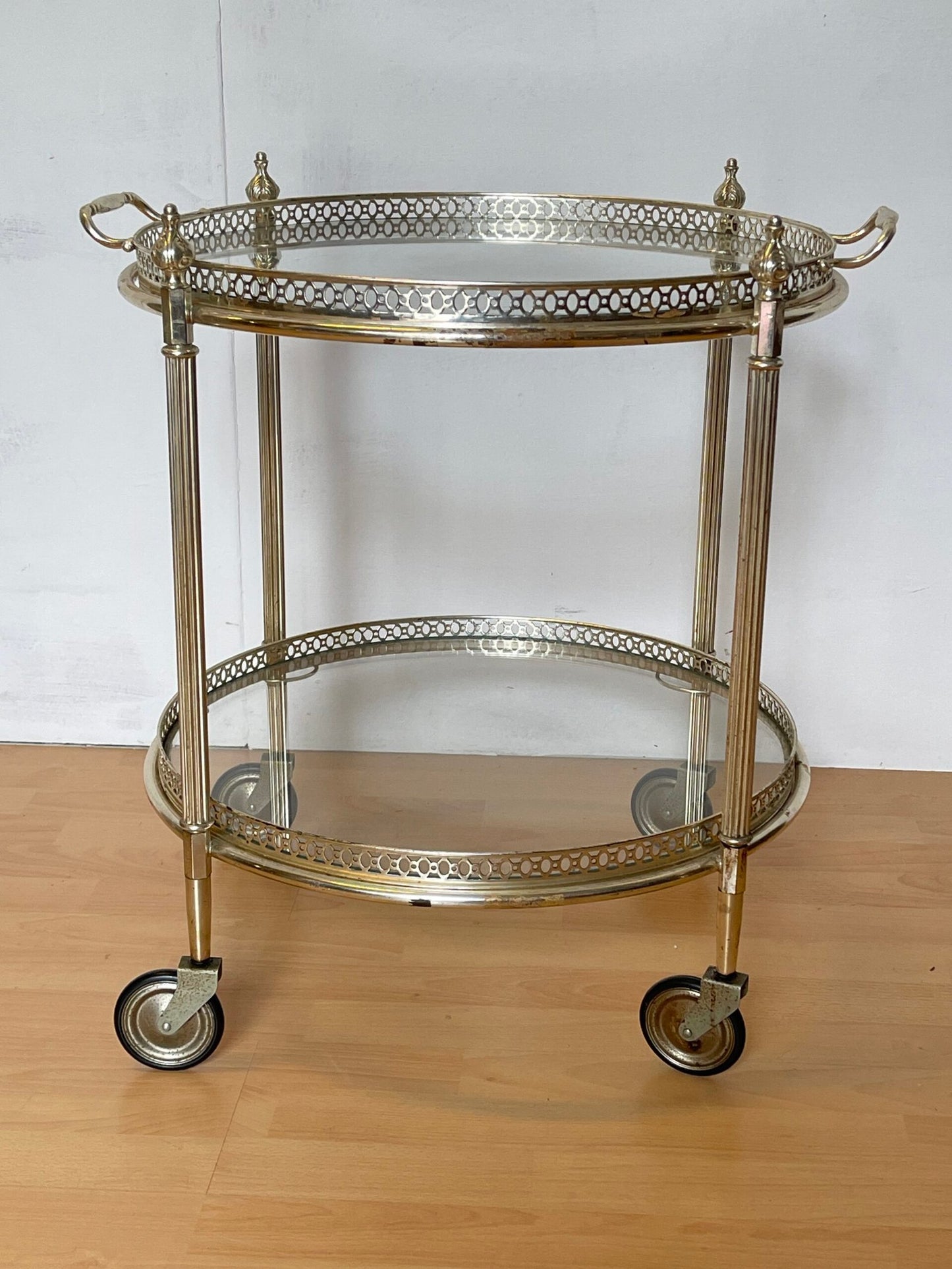 Carrello bar italiano in metallo argentato e vetro degli anni 90