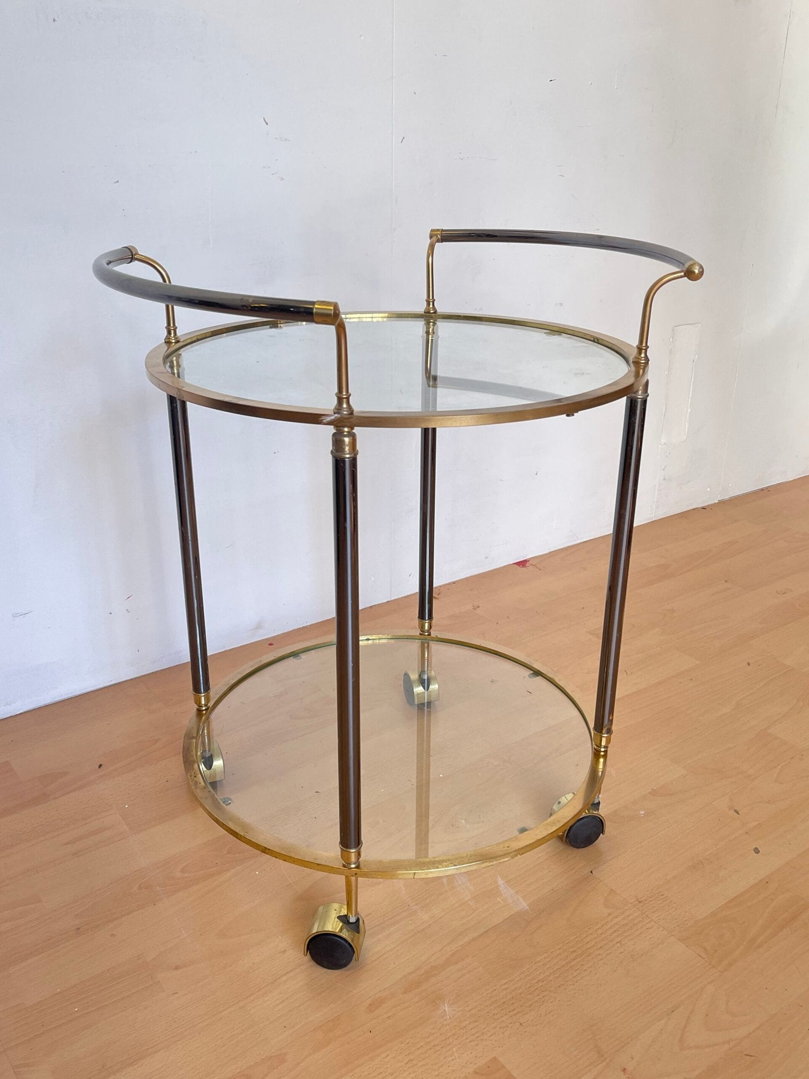 Carrello Bar vintage in Ottone e Vetro - Anni 60, Design Elegante