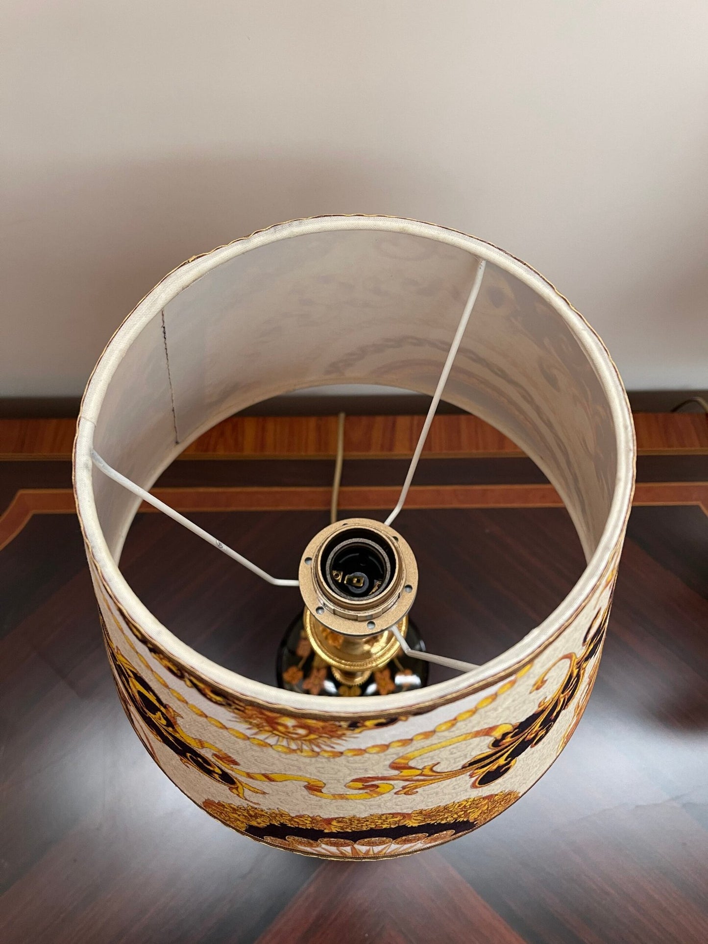 Coppia di lampade da tavolo stile Barocco - Design Elegante e Raffinato