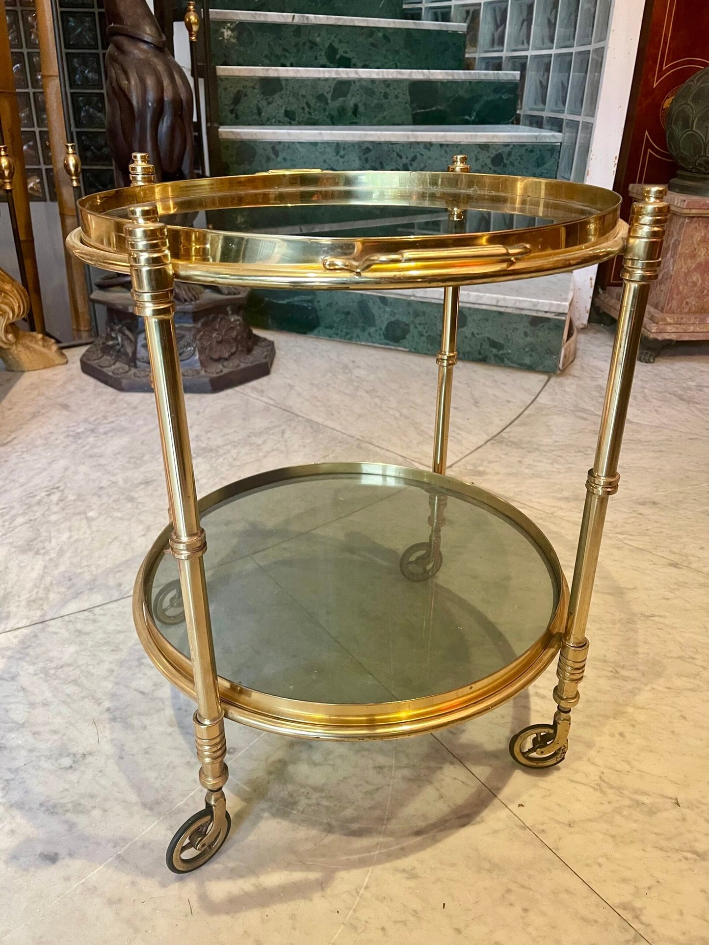 Carrello Bar/Portavivande Hollywood Regency in Ottone e Vetro Fumé