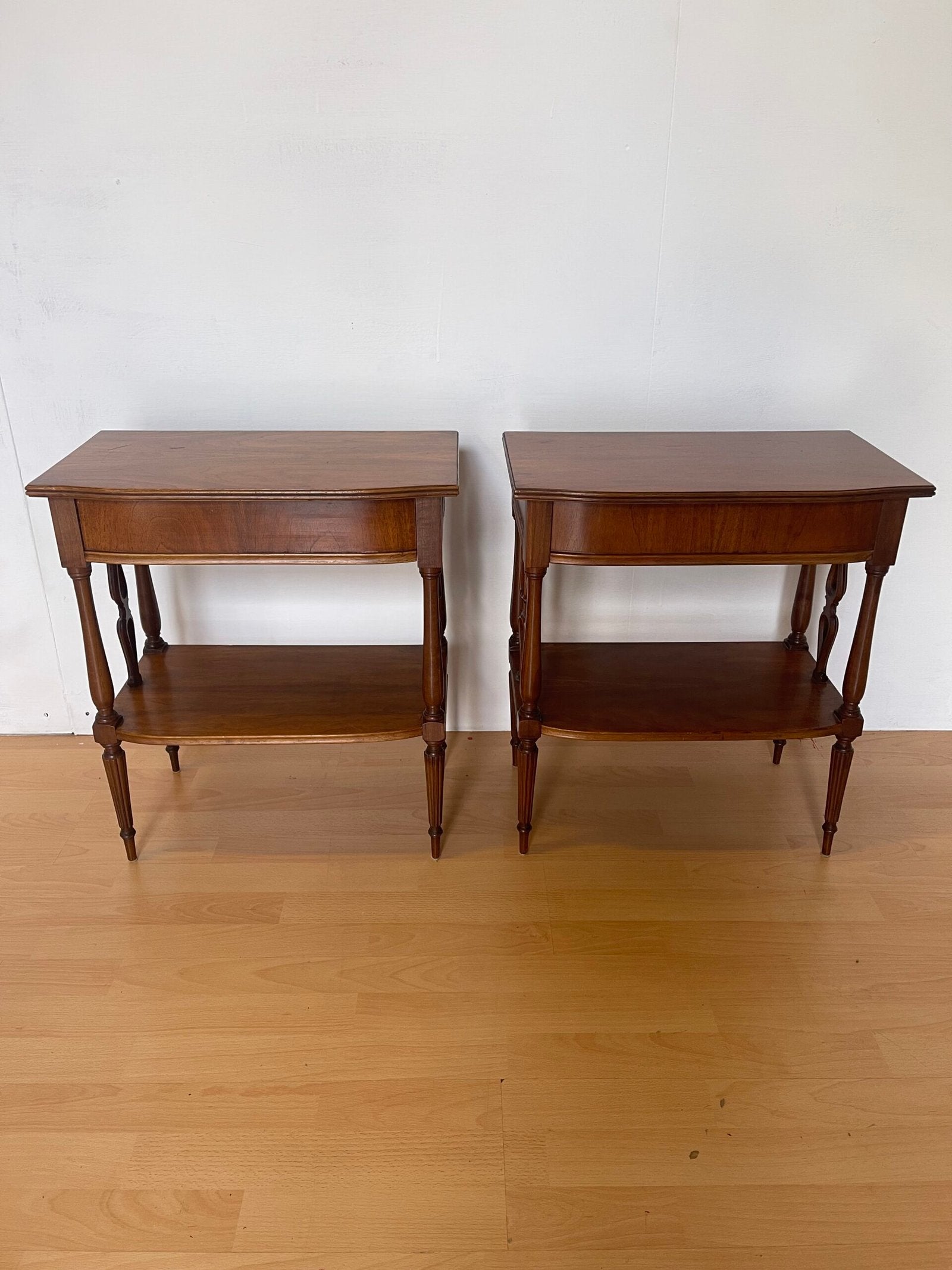 Coppia di comodini vintage stile italiano anni 90