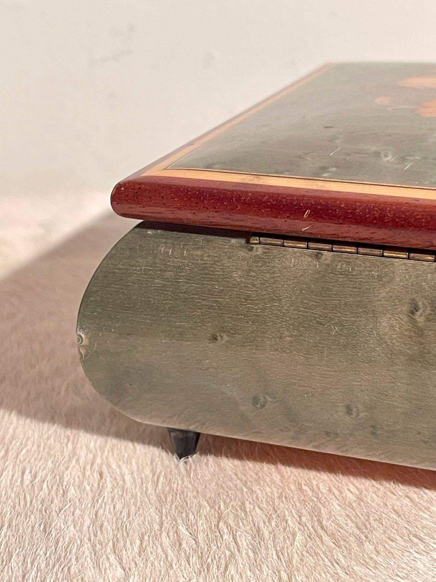 Cofanetto in legno di radica verde pregiata – «Eleganza Fiorentina»