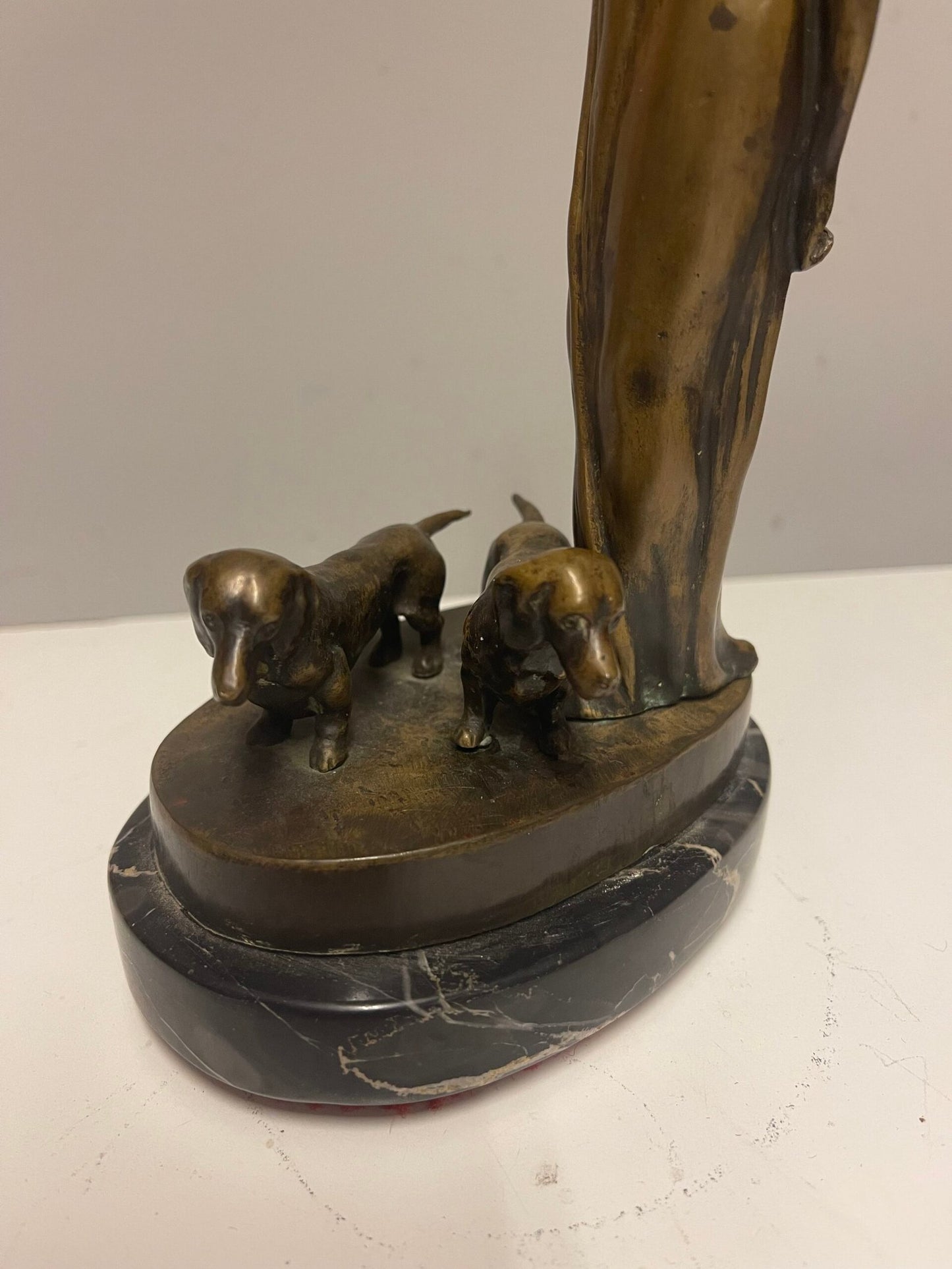 Scultura in Bronzo Patinato Art Déco