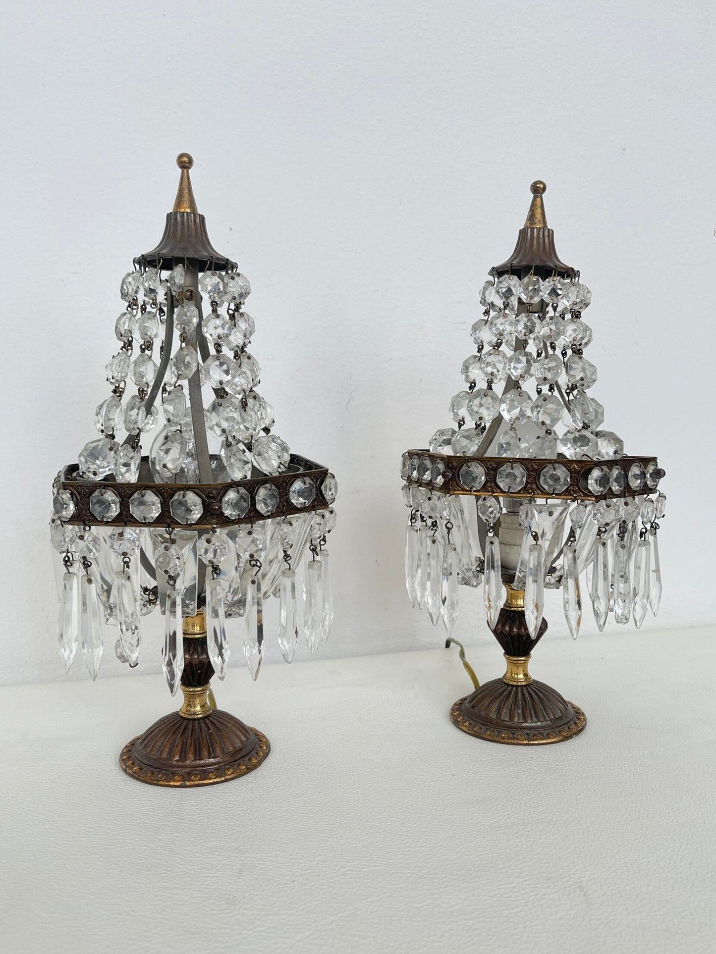 Coppia di lampade in stile classico con Cristalli - Eleganza e Raffinatezza