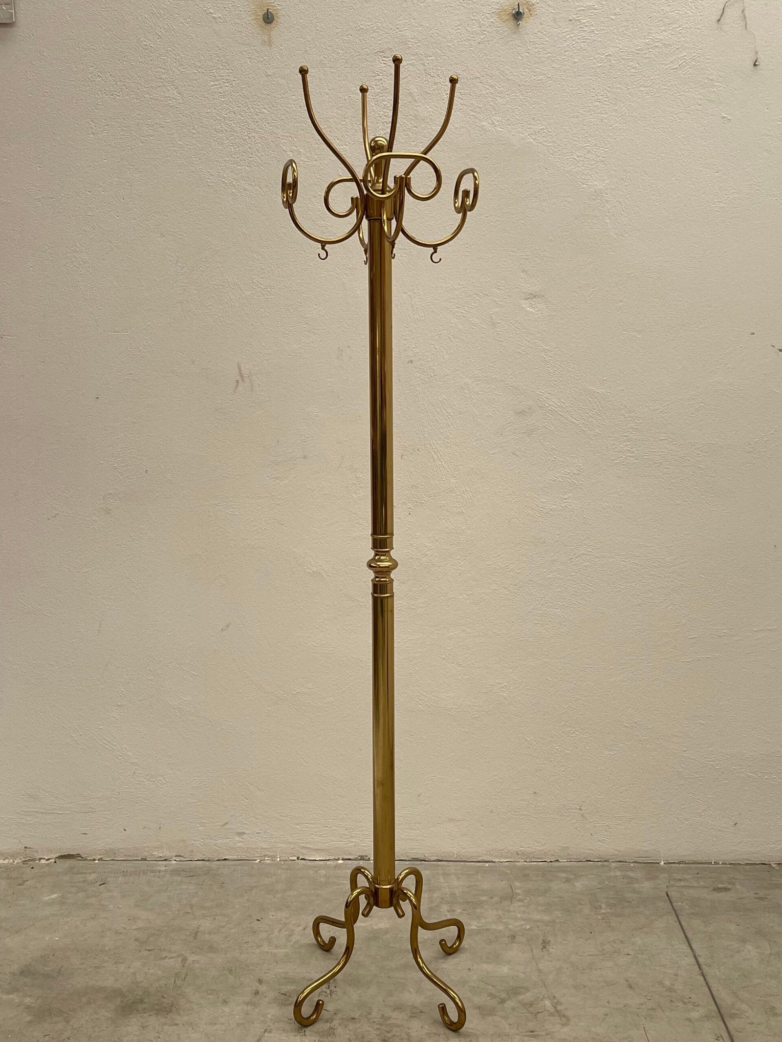 Attaccapanni da terra in ottone lucido - stile classico