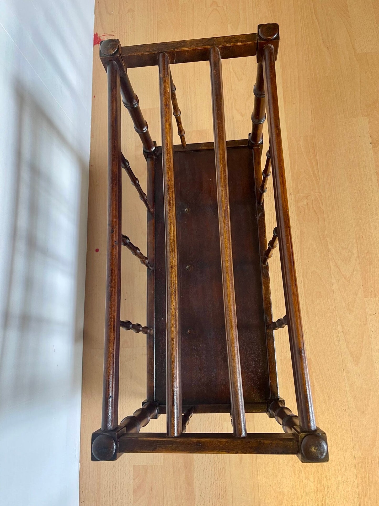 Portariviste vintage in legno