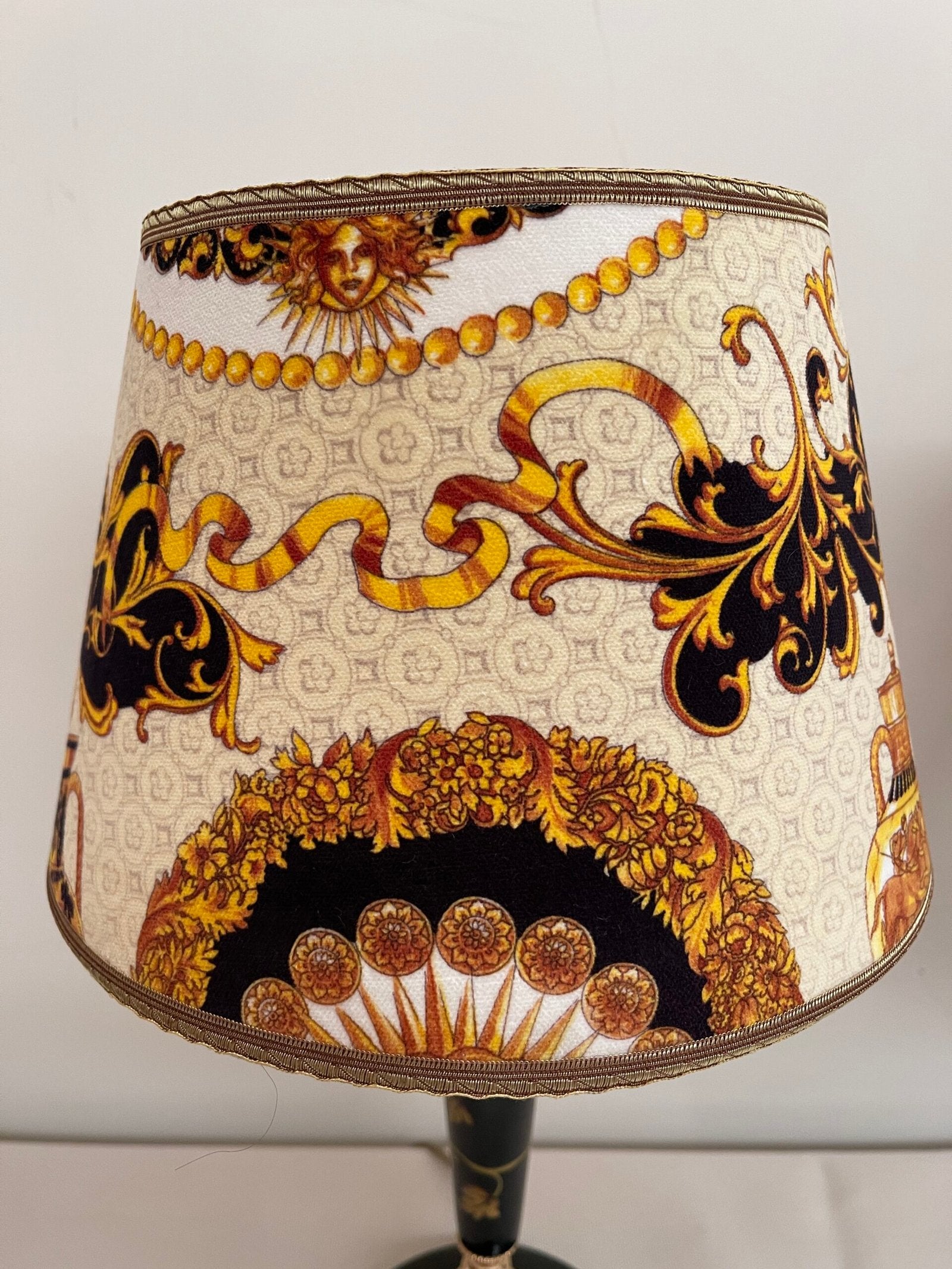 Coppia di lampade da tavolo stile Barocco - Design Elegante e Raffinato