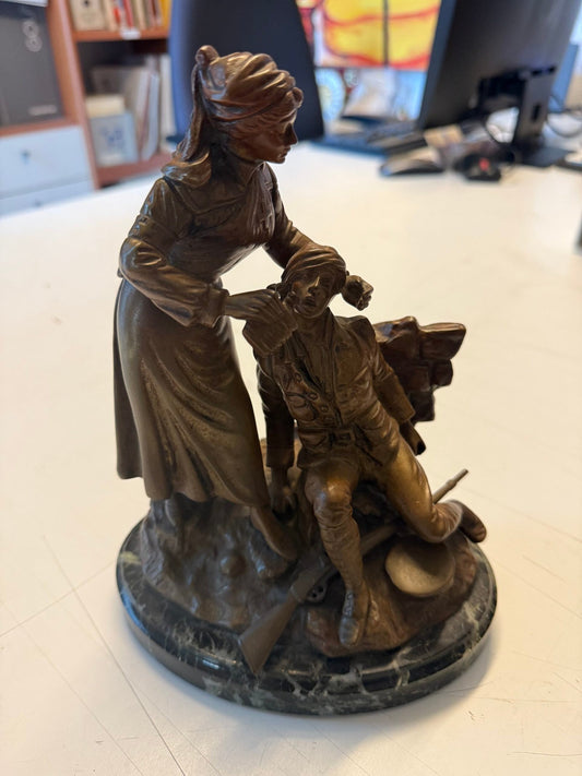 Scultura Allegorica in Bronzo Patinato su Base in Marmo, "Il Soccorso"