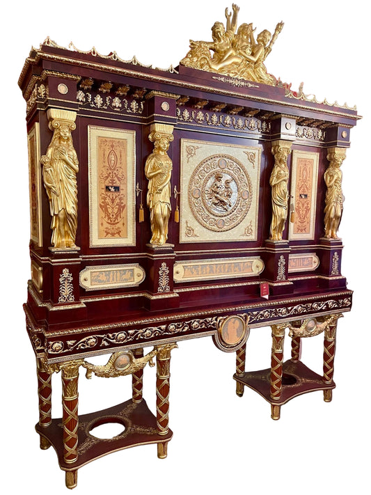 Credenza Impero con cariatidi dorate