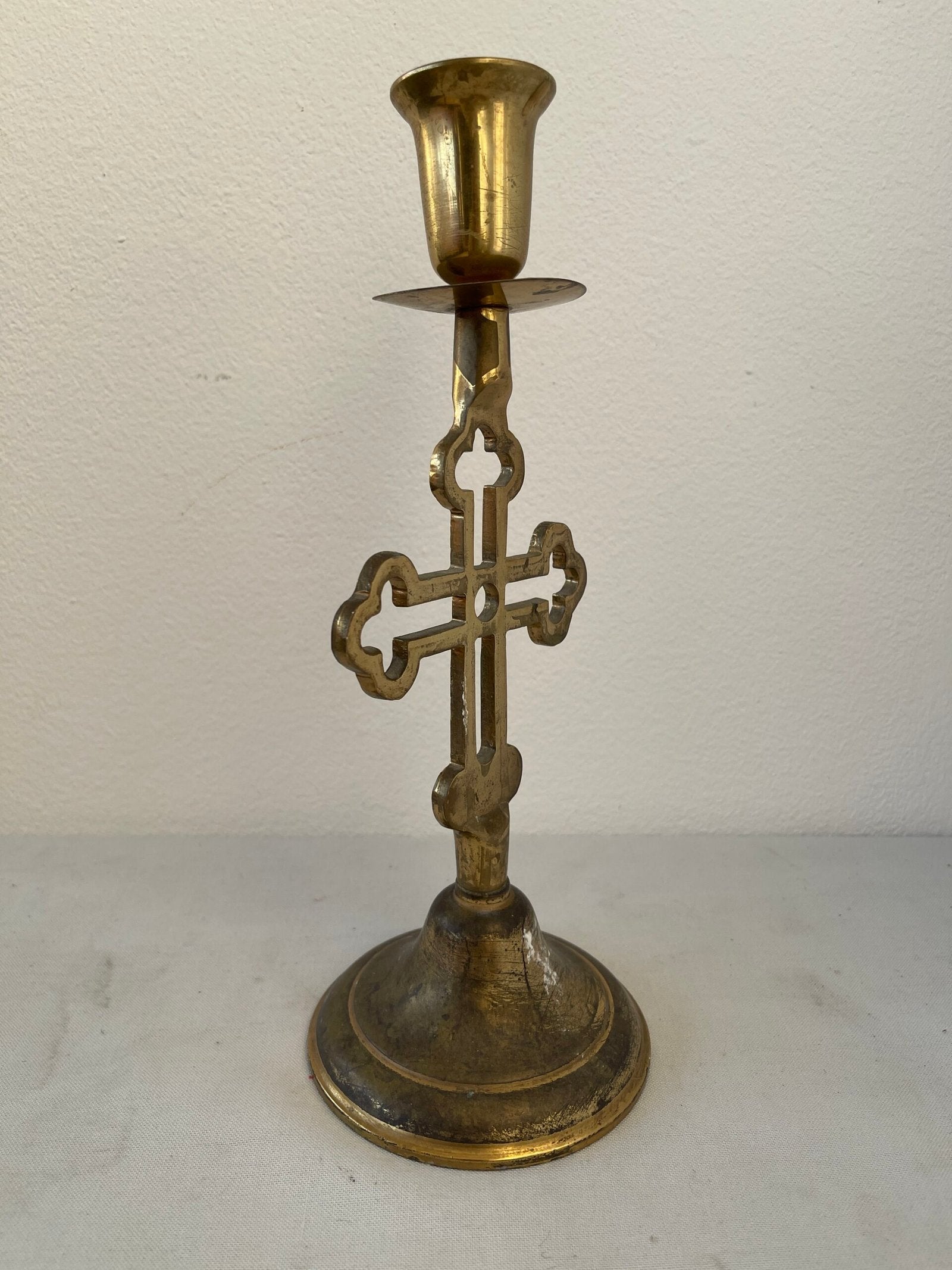 Candeliere in Ottone con Croce - stile Ecclesiastico vintage