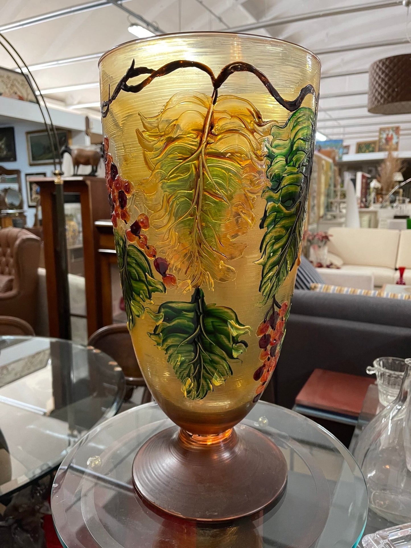 Vaso in Vetro di Murano con Decorazioni Floreali