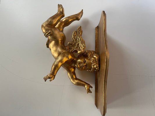 Putto barocco dorato