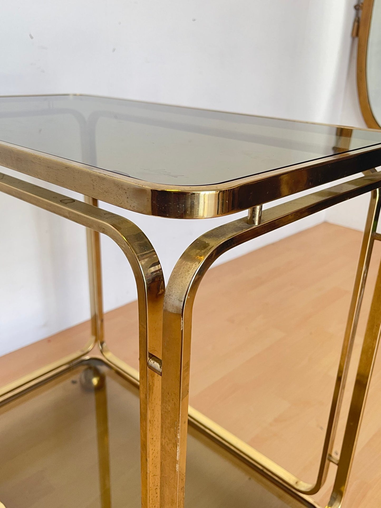 Carrello vintage "Allegra" in Ottone e Vetro Fumé - Design Modernista Italiano