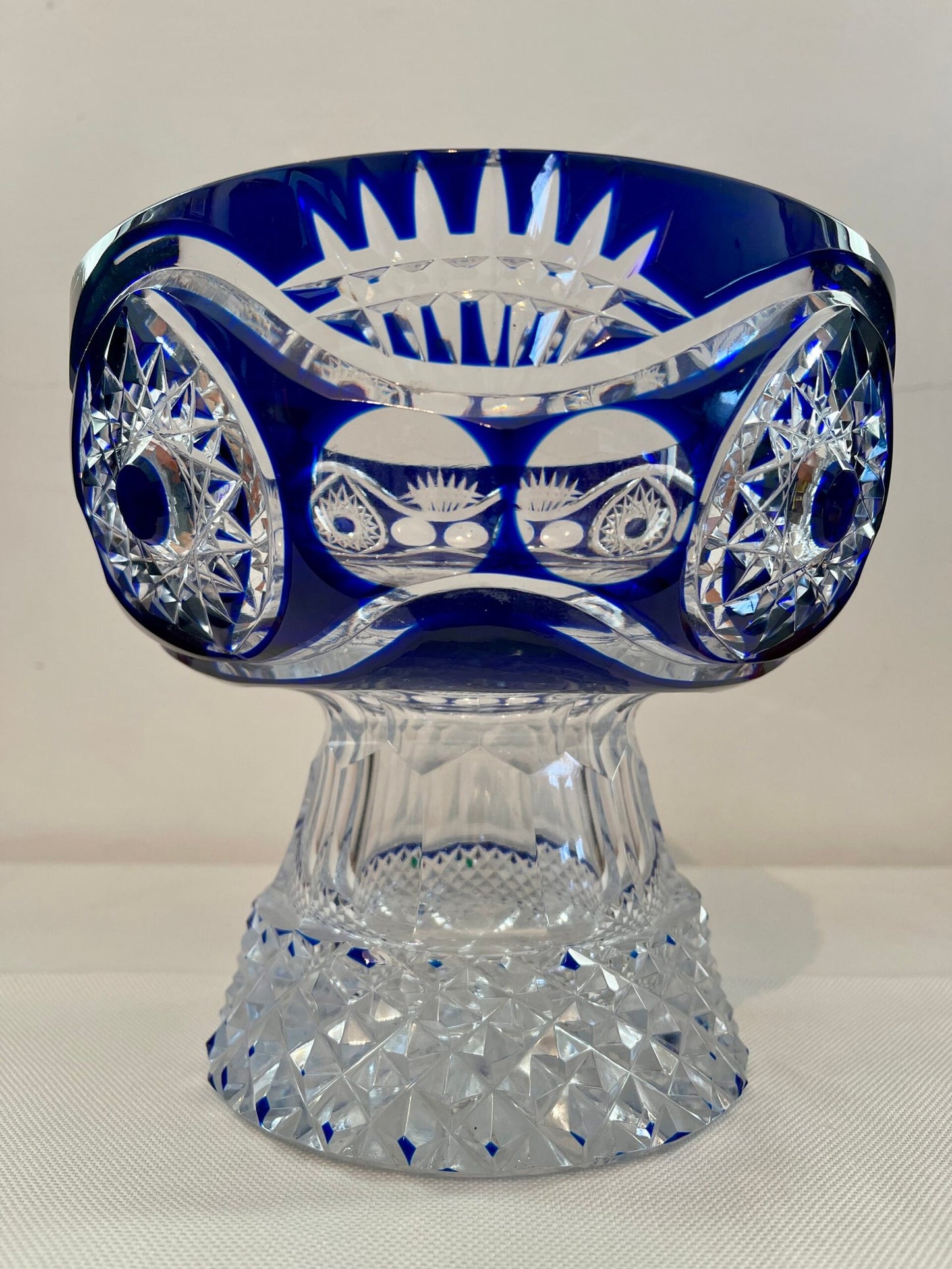 Elegante Coppa in Cristallo Blu e Trasparente – Artigianato di Lusso