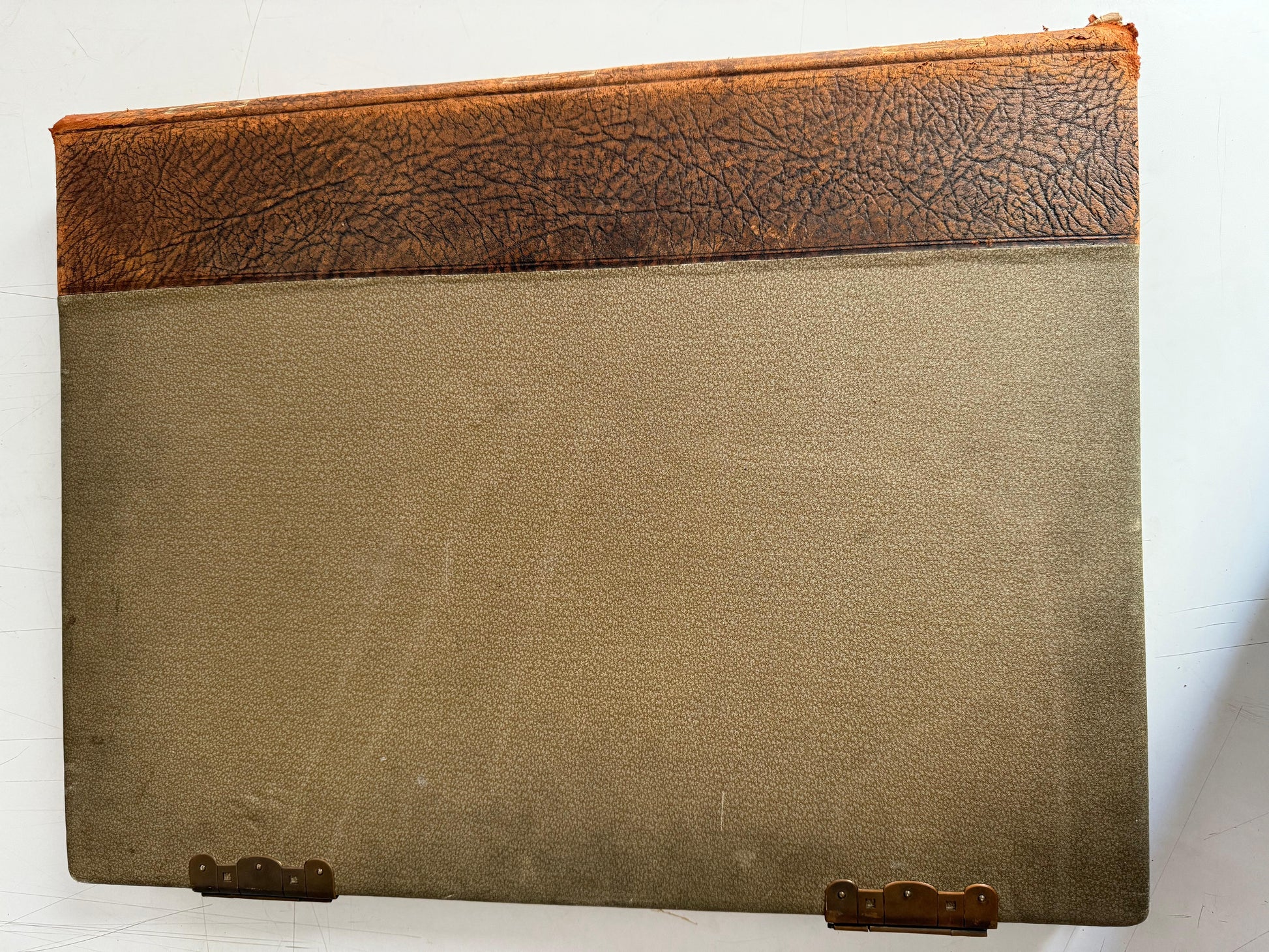 Libro antico collezione di foto e ritratti francese XIX secolo