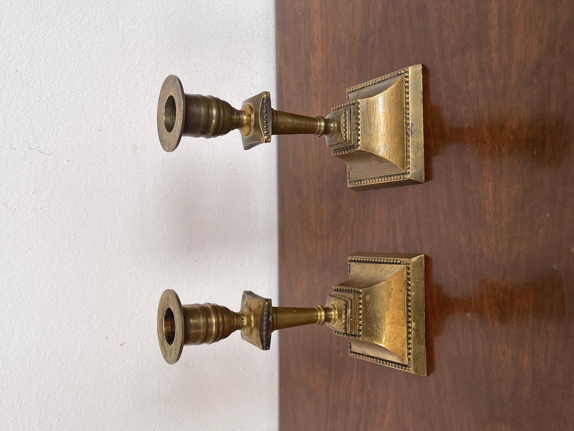 Coppia di candelieri quadrati in bronzo secolo XIX Italian