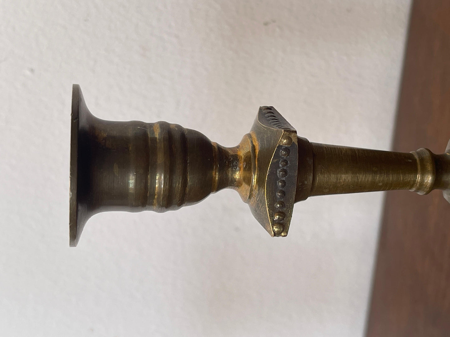 Coppia di candelieri quadrati in bronzo secolo XIX Italian