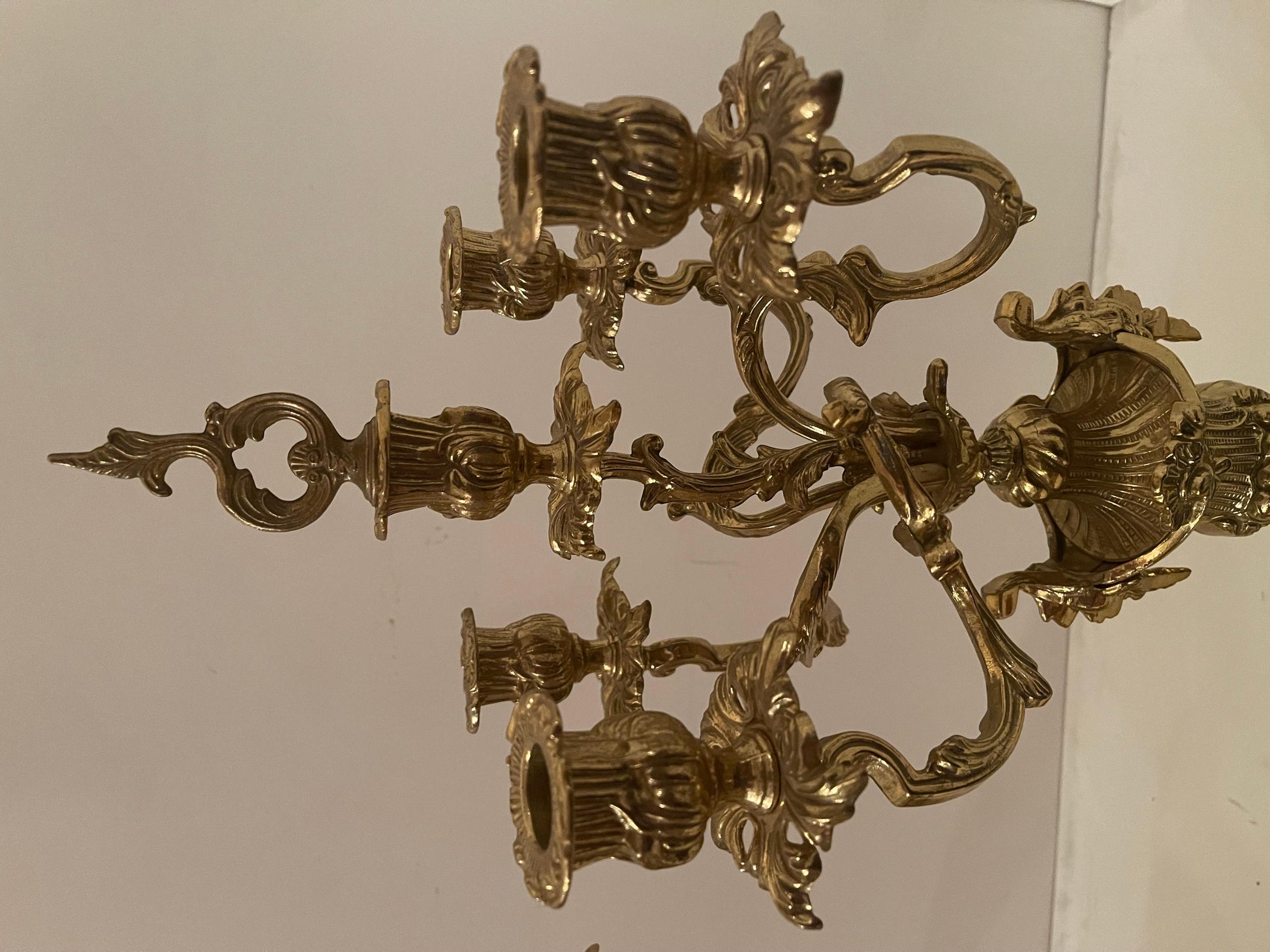 Coppia di candelabri in bronzo dorato stile Napoleone III XX secolo