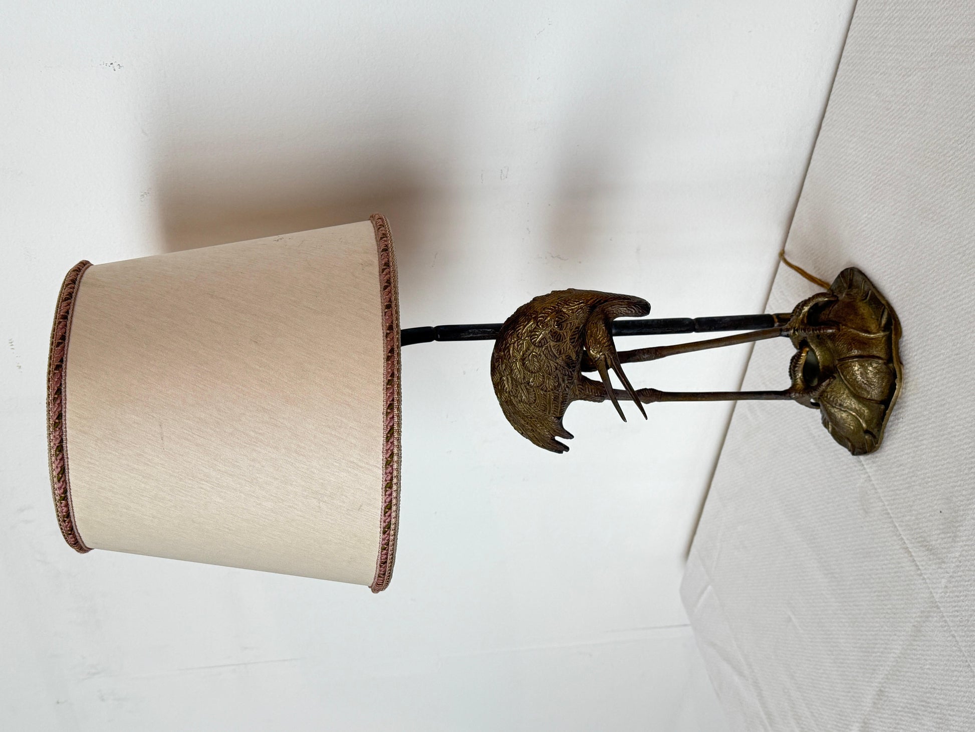 Lampada da tavolo stile Art Deco con base a forma di Airone, XX secolo