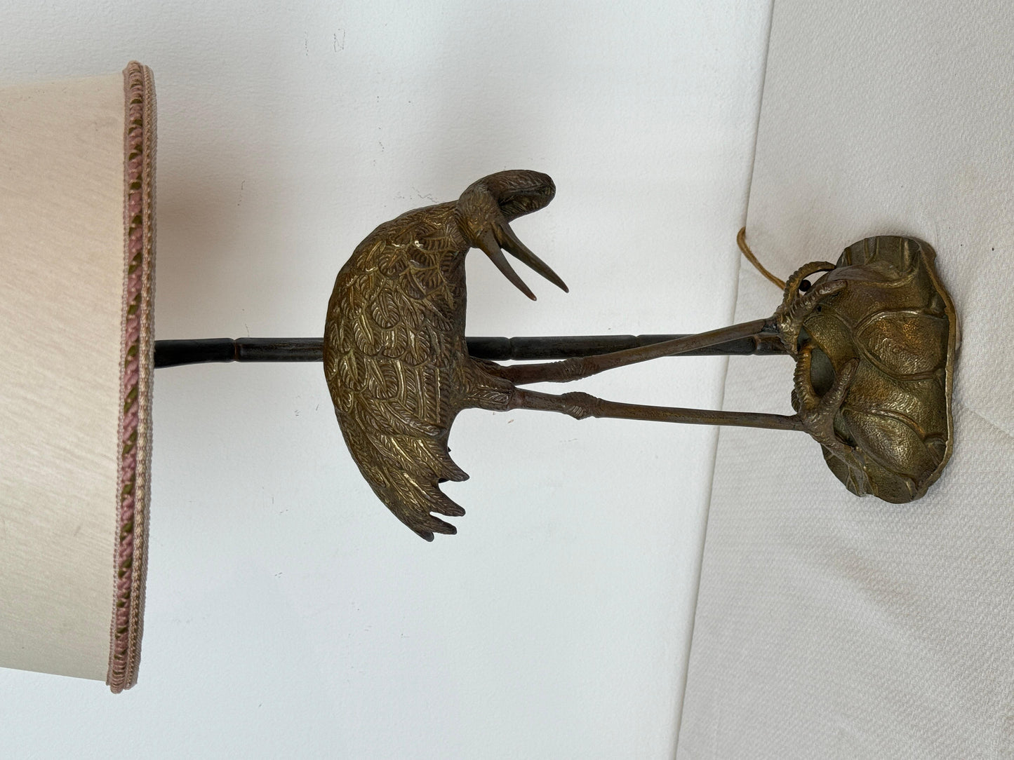 Lampada da tavolo stile Art Deco con base a forma di Airone, XX secolo