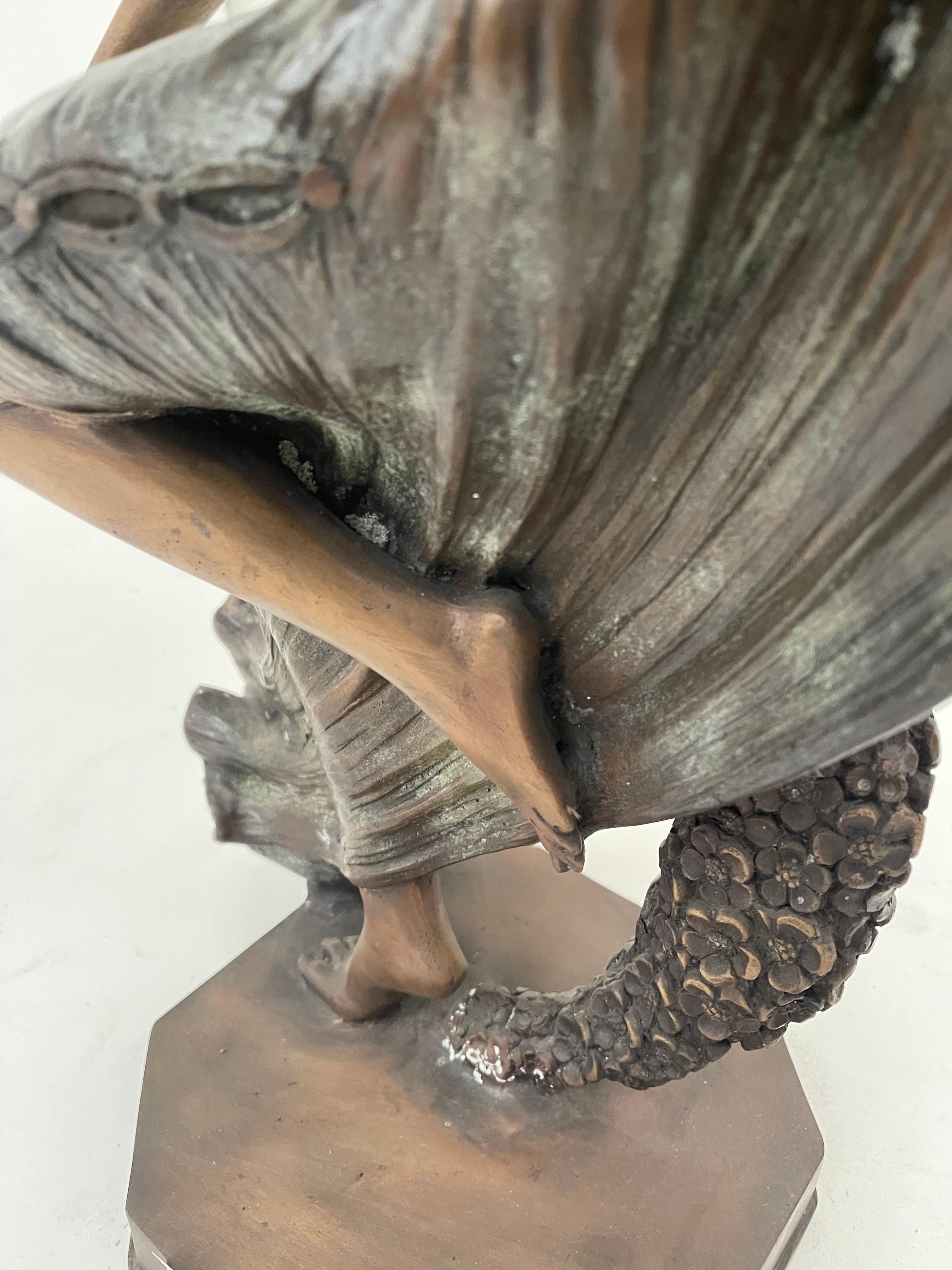 Statua Dea dell'Amore e della Bellezza in bronzo