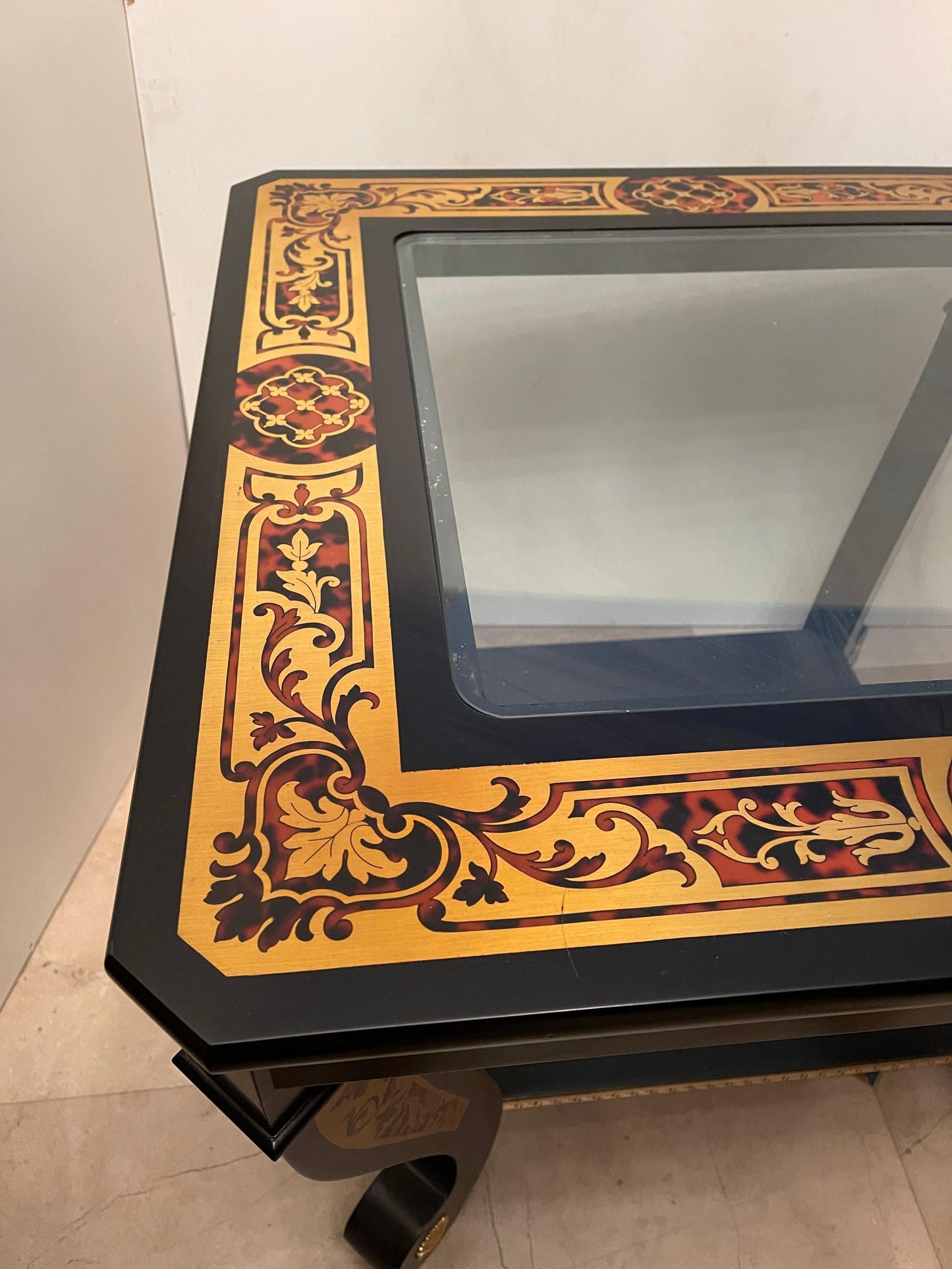 Tavolino Versailles con intarsio di ottone Charles boulle