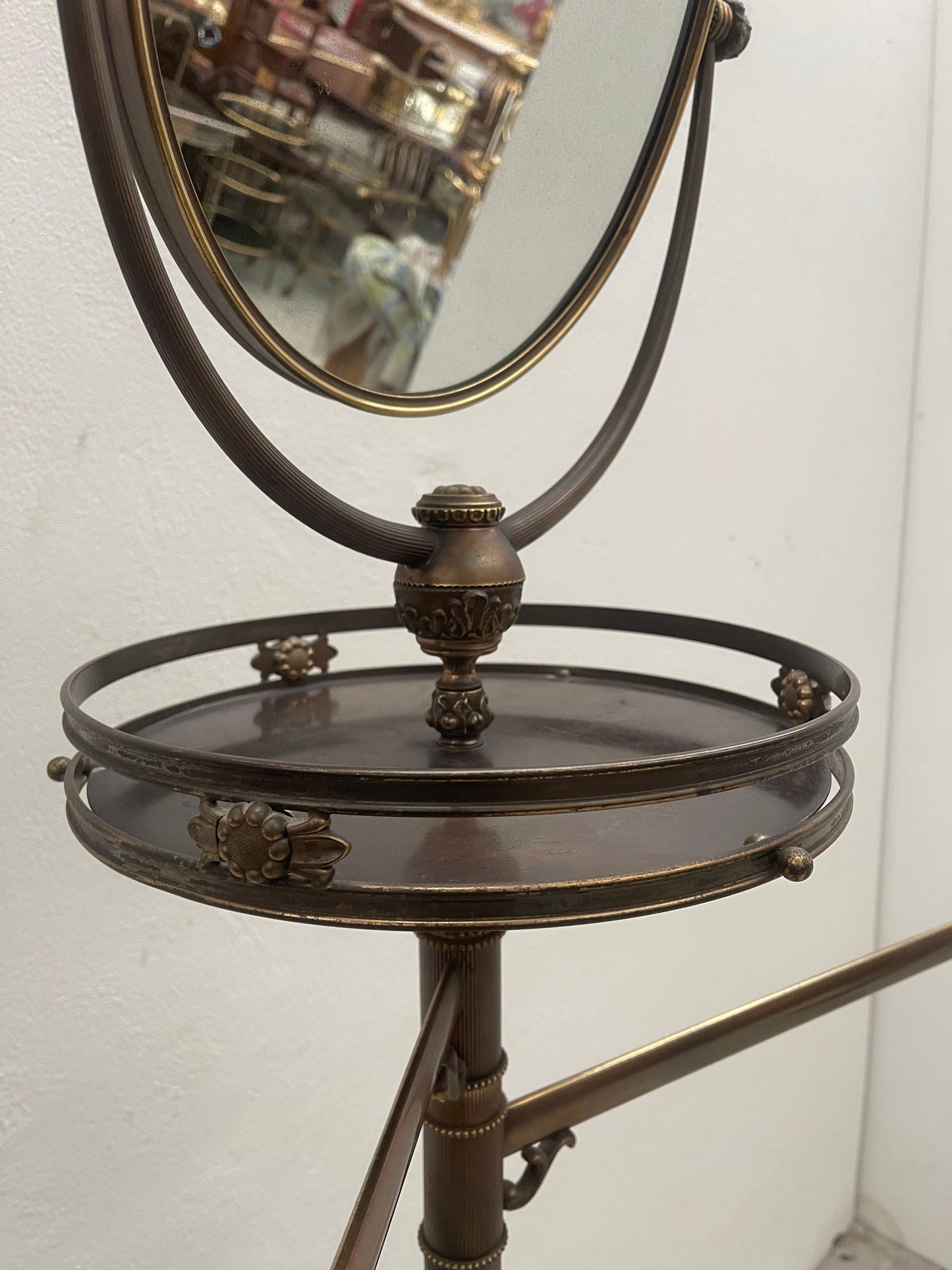 Oggetti con specchio vintage 1950