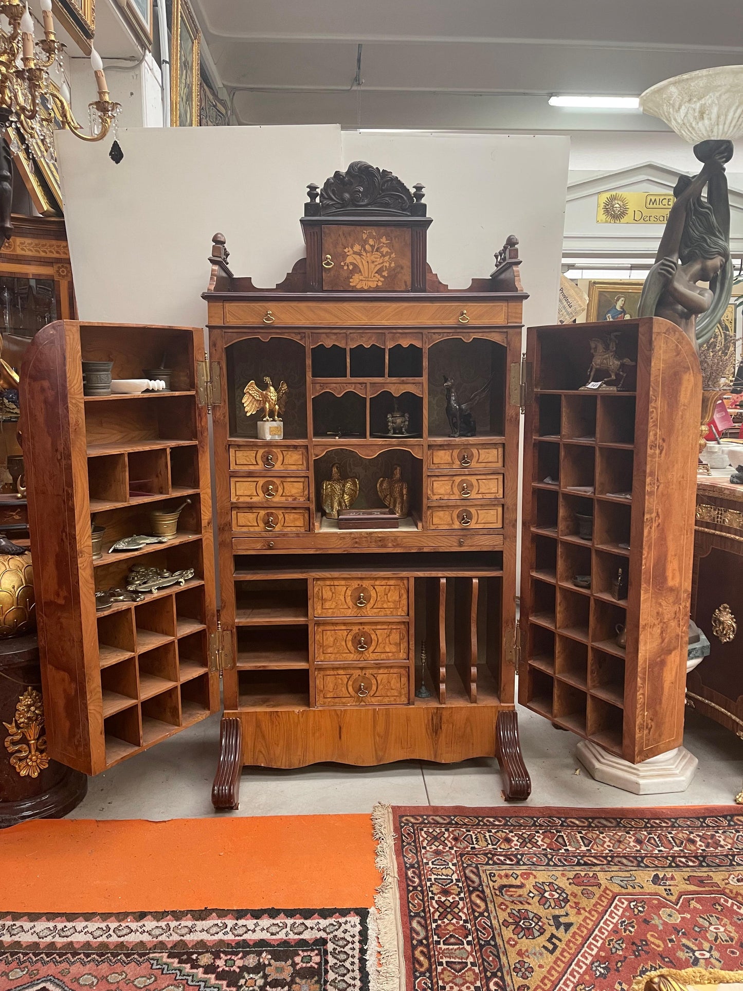 Royal Organizer desk in prestigious fruits. Wood Italian origin 1960