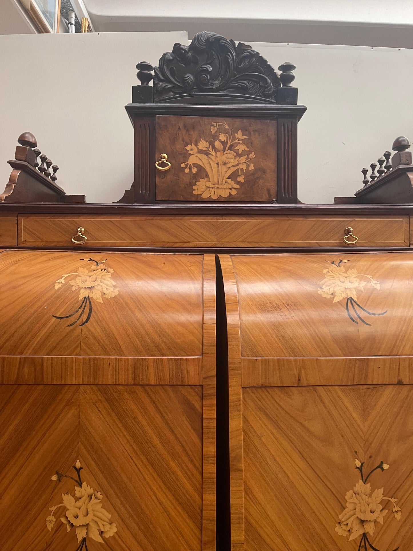 Royal Organizer desk in prestigious fruits. Wood Italian origin 1960