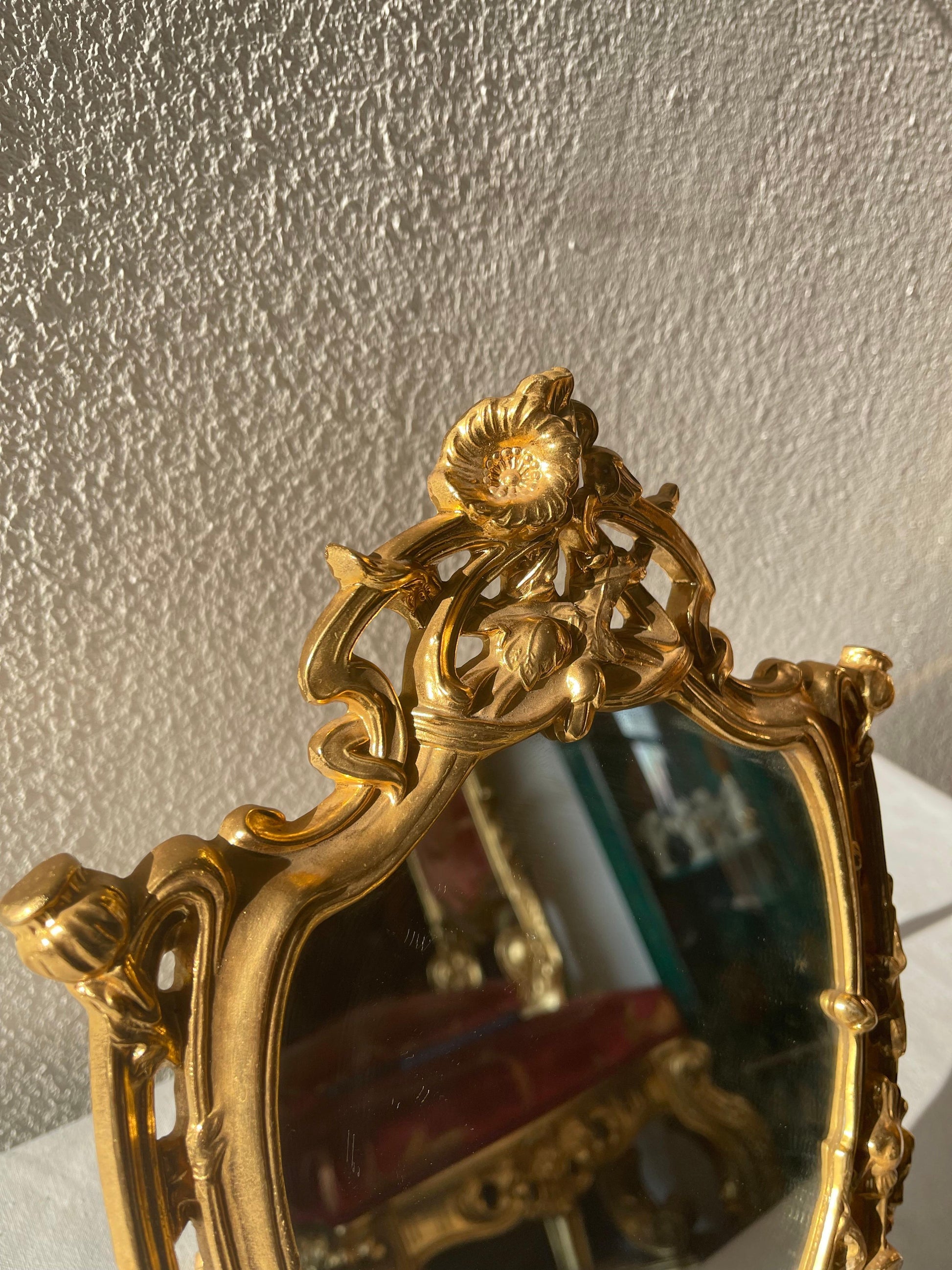 Splendido specchio in bronzo da tavolo italiano stile francese anni '90