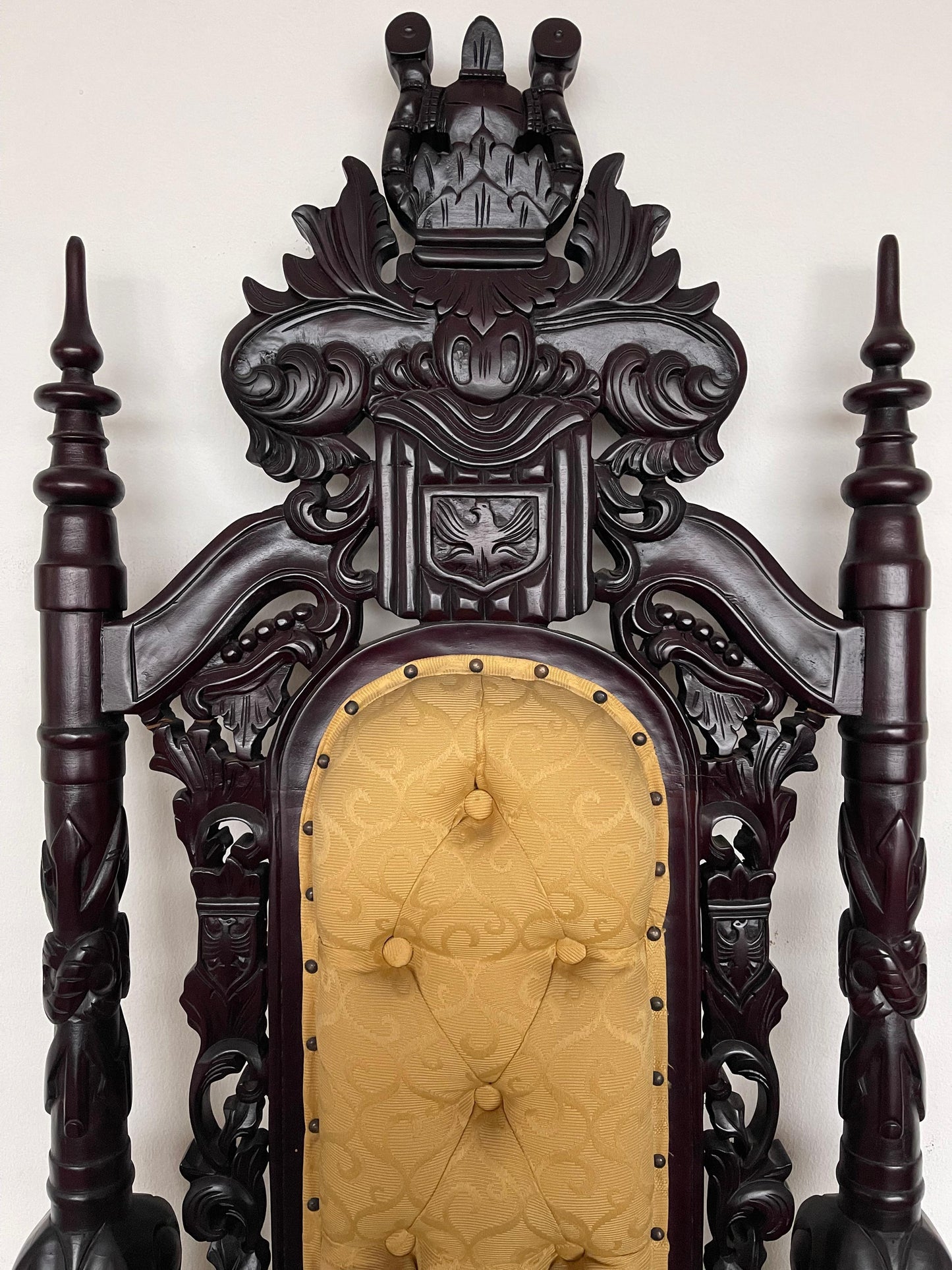 Grande trono lion king italiano stile dark poltrone reale del secolo XX