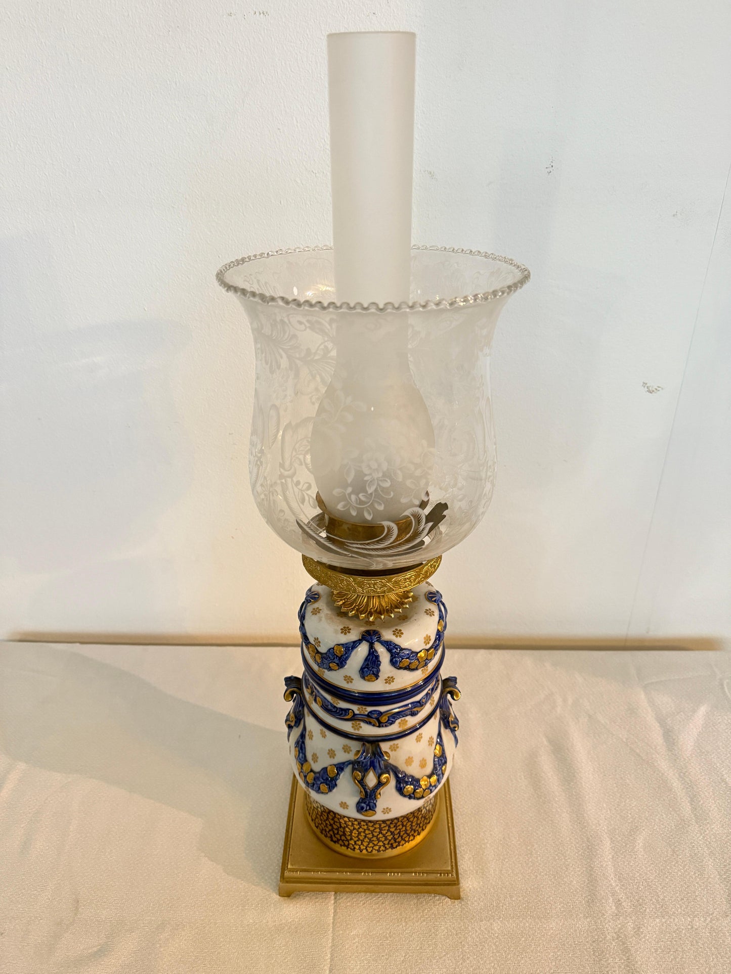 Lampada in porcellana de tavolo sevres france firmata XX secolo