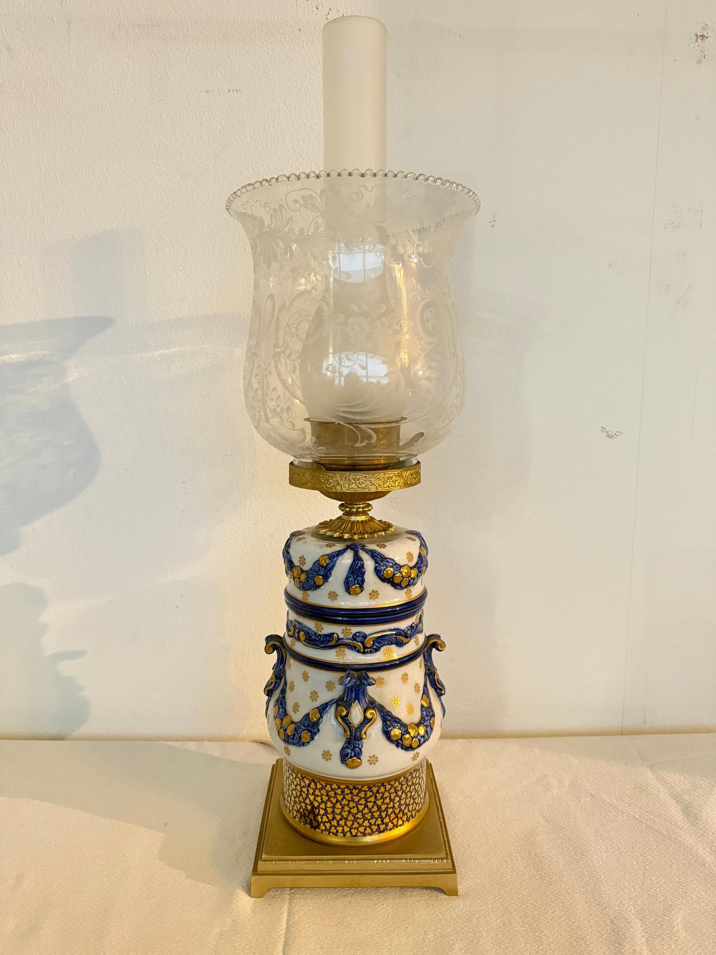 Lampada in porcellana de tavolo sevres france firmata XX secolo