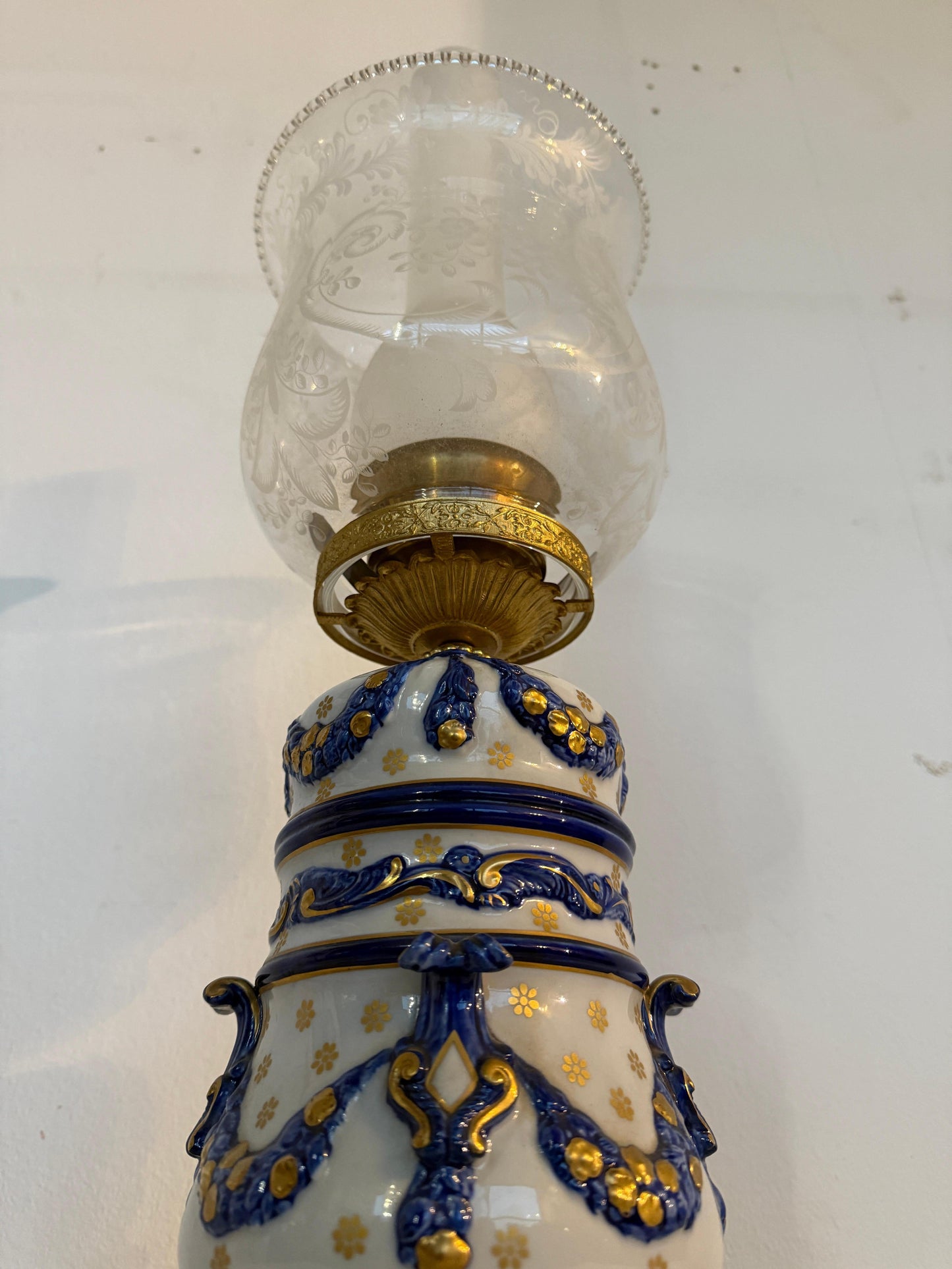 Lampada in porcellana de tavolo sevres france firmata XX secolo