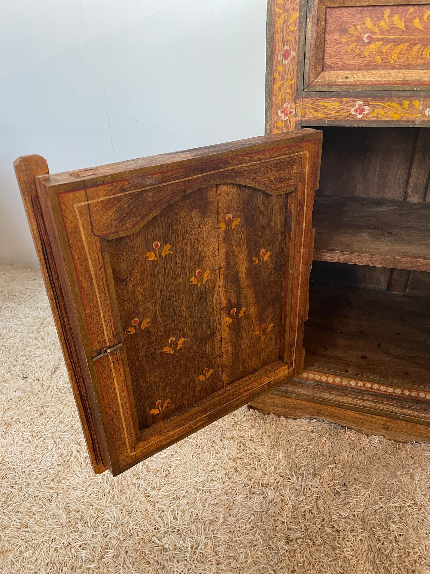 Mobiletto comodini antico dipinto italia anni '50