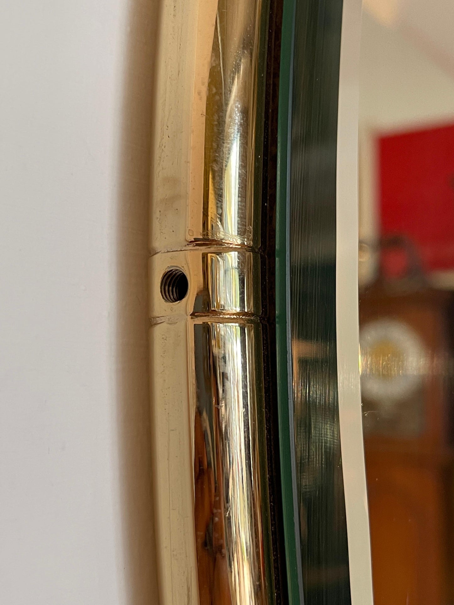 Specchio da parete ovale in ottone senza bordi stile italiano vintage anni '90