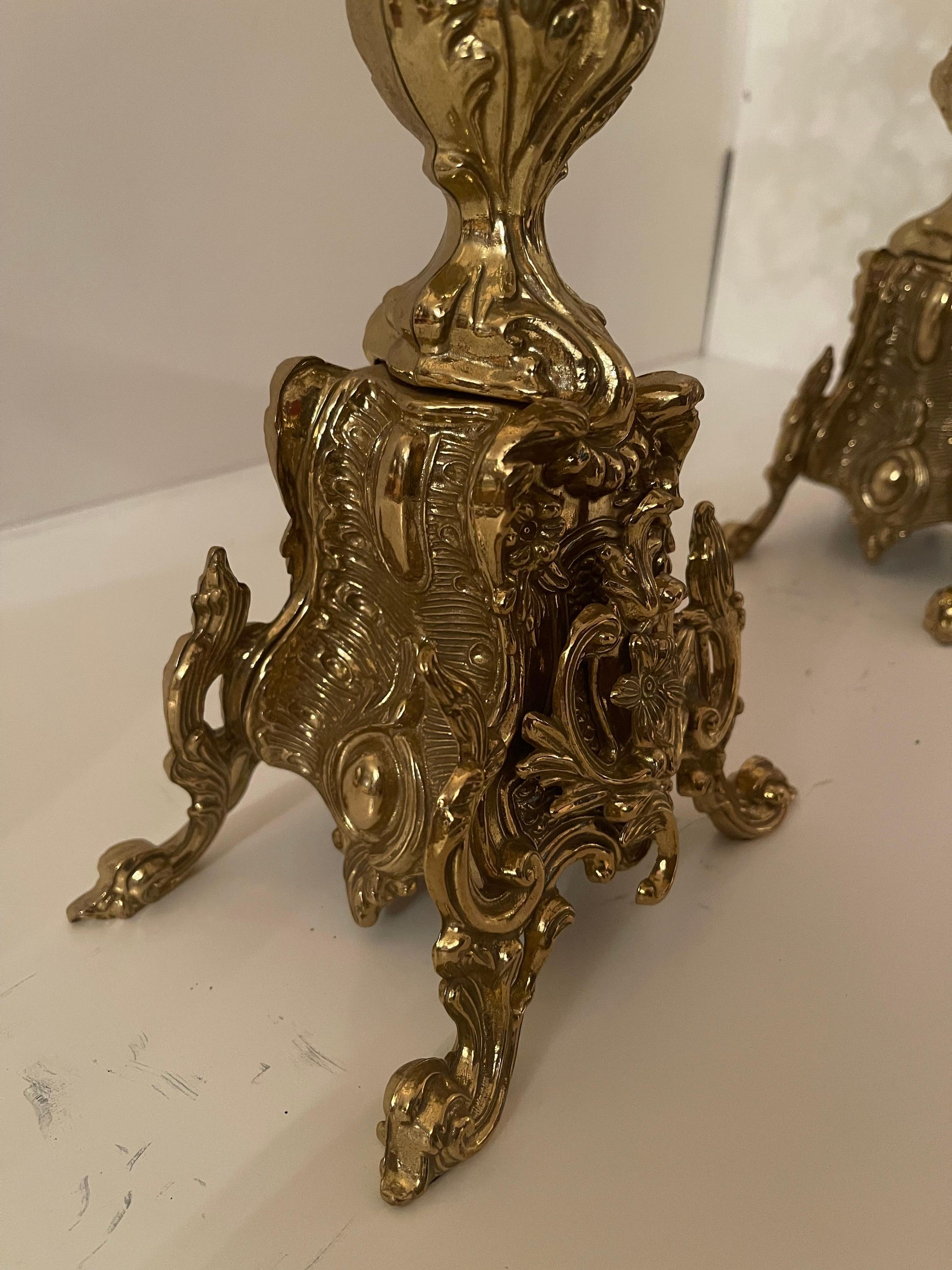 Coppia di candelabri in bronzo dorato stile Napoleone III XX secolo