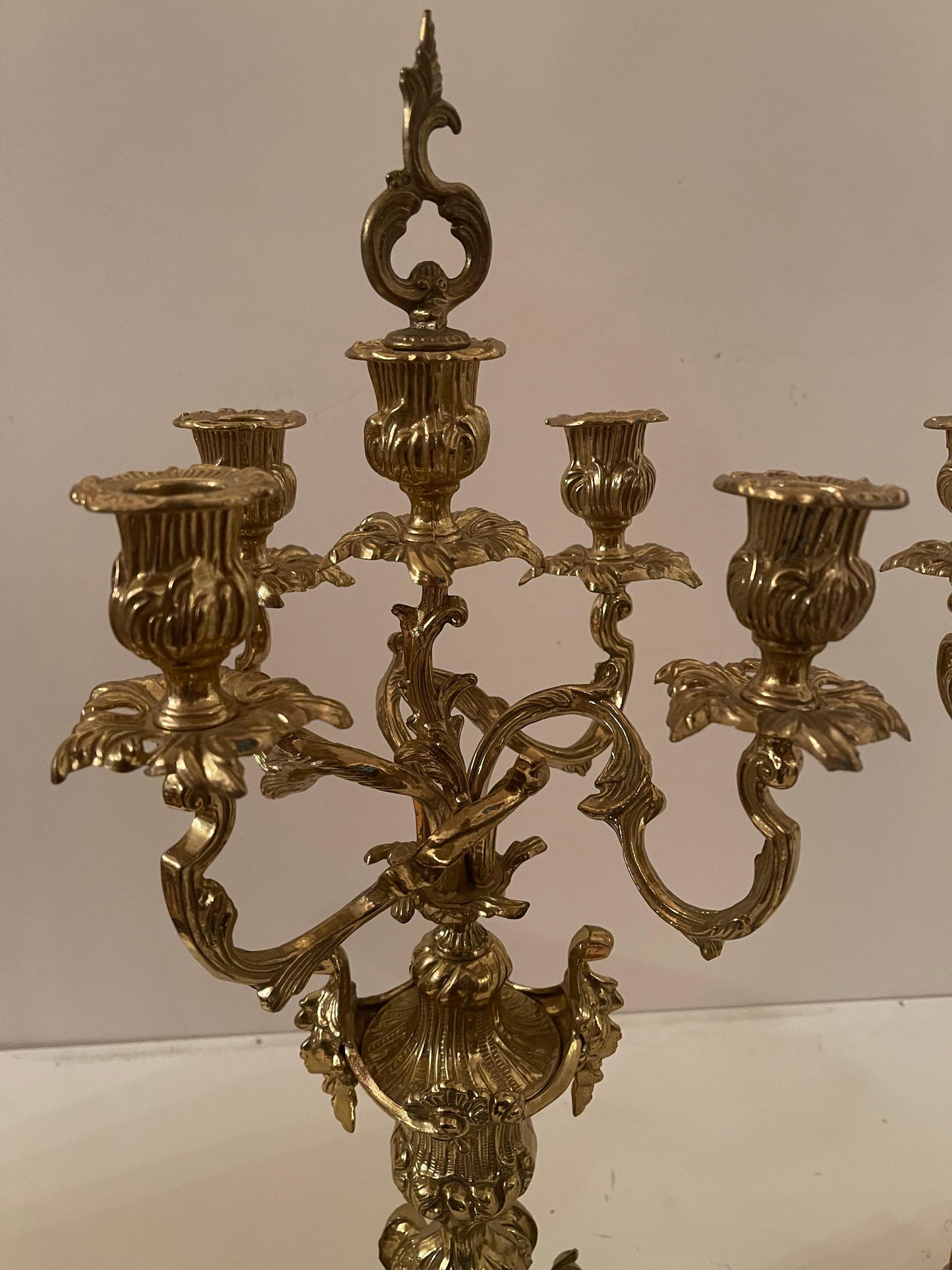 Coppia di candelabri in bronzo dorato stile Napoleone III XX secolo